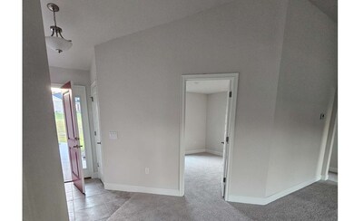 641 NW Forest Meadows Ave, Lake City, FL 32055 - photo 4