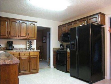 3305 Clearwater Dr NE, Cleveland, TN 37312 - photo 4