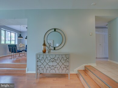 1650 Parkcrest Cir, Reston, VA 20190 - photo 5