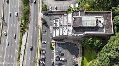 Sunrise Tower unit 614, Staten Island, NY 10304 - photo 5