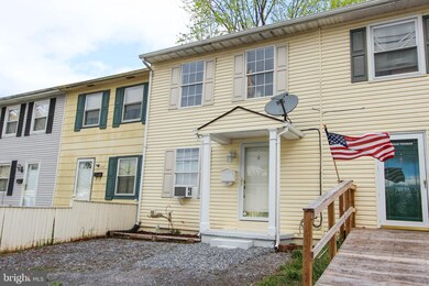 715 W 13th St, Front Royal, VA 22630 - photo 3