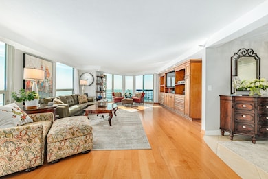 1660 N Prospect Ave #2708