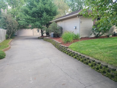 1007 12th St SW, Little Falls, MN 56345 - photo 3