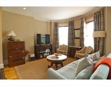 19 E Concord St unit 2, Boston, MA 02118 - photo 2