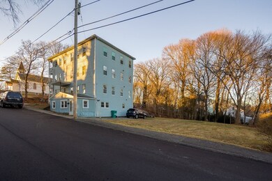 29 Mount Pleasant St, Webster, MA 01570 - photo 3