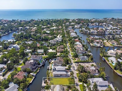 688 21st Ave S, Naples, FL 34102 - photo 5