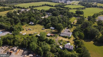 159 Caldwell Ln, Winchester, VA 22602 - photo 2