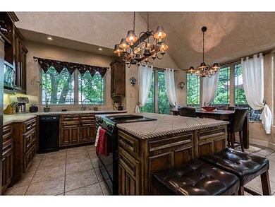 203 NW O St, Bentonville, AR 72712 - photo 5