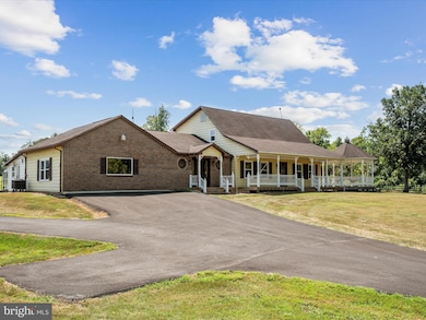 3025 Dominion Rd, Gerrardstown, WV 25420 - photo 4