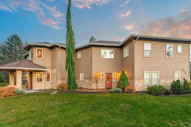 852 Deas Way, Mount Shasta, CA 96067 - photo 4