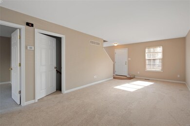 807 Waler Dr, Lake Saint Louis, MO 63367 - photo 6