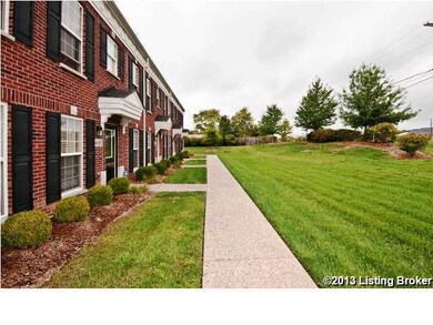 6902 Beulah Church Rd unit 71, Louisville, KY 40228 - photo 3