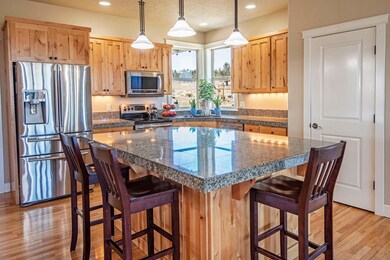 59867 Calgary Dr Bend OR 97702-print-011