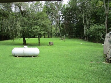 227 Cecil St, Rutledge, TN 37861 - photo 6