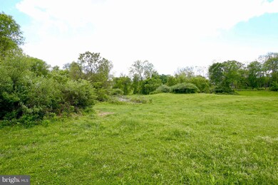 22064 Sam Fred Rd, Middleburg, VA 20117 - photo 3