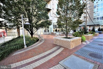 The Crescent unit 308, Silver Spring, MD 20910 - photo 3