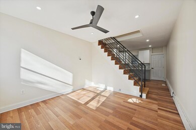 723 Sears St, Philadelphia, PA 19147 - photo 3