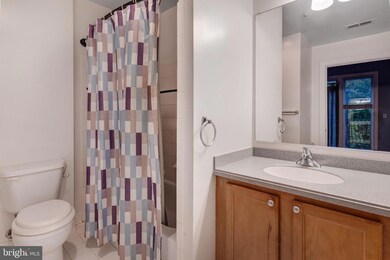 400 Renfro Dr unit 201, Glen Burnie, MD 21060 - photo 2