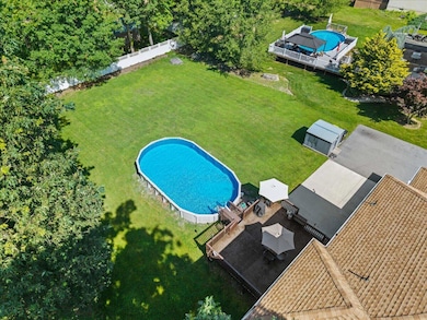 1031 Red Maple Ln, Stroudsburg, PA 18360 - photo 5