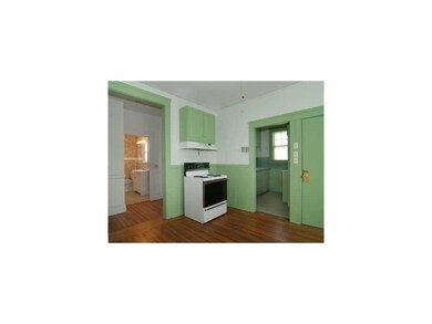 527 Eaton St, Providence, RI 02908 - photo 3