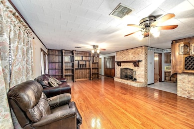 10548 E Park Ave, Houma, LA 70363 - photo 6