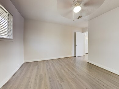 9805 Ibis Ln, Conroe, TX 77385 - photo 7