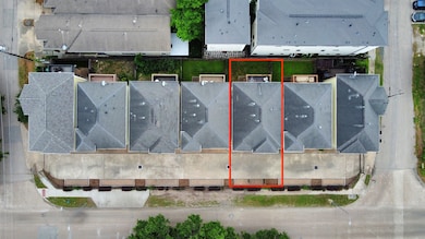 Gated Community with guest parking spot