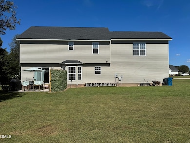 39 Climbing Arch Ct, Lillington, NC 27546 - photo 2