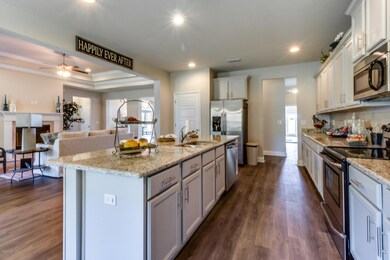 The%20Mila%20-%20Kitchen%202