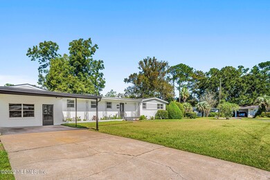 2242 Hirsch Ct, Jacksonville, FL 32216 - photo 6