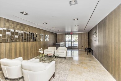Lobby_3_HDR