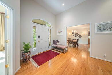 5 foyer