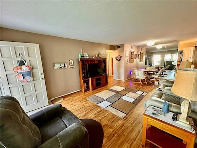 2363 Israeli Dr unit 11, Clearwater, FL 33763 - photo 4