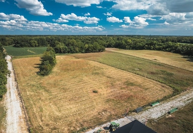 3529 N Rodgers Ave, Alton, IL 62002 - photo 4