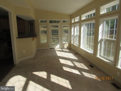 7221 Cimmaron Ash Ct, Clinton, MD 20735 - photo 5