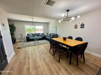 hardylivingfurnished2