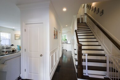 39 Hale St, Newton Upper Falls, MA 02464 - photo 3