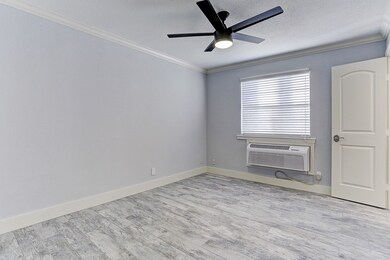 2023 Huldy St unit 12, Houston, TX 77019 - photo 6