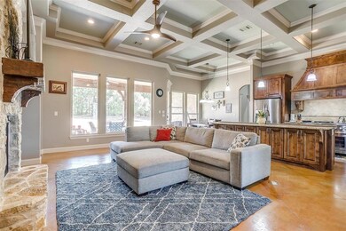 4401 Twin Oak Ct, Granbury, TX 76049 - photo 7