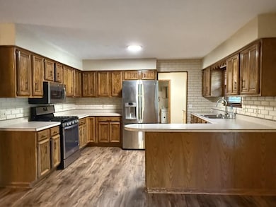 1202 N Pratt St, Pocahontas, AR 72455 - photo 3