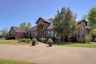 337 Cattlebaron Parc Dr, Fort Worth, TX 76108 - photo 2
