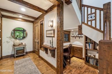 Entry & Den