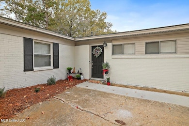 03-532 Bellevue St
