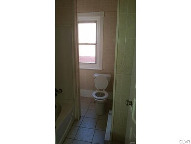 40 N Jefferson St unit 2, Allentown, PA 18102 - photo 5