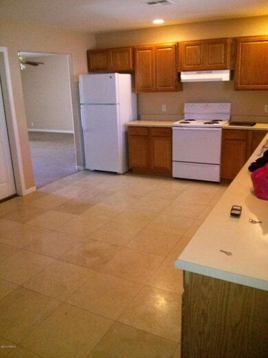 KitchenLR