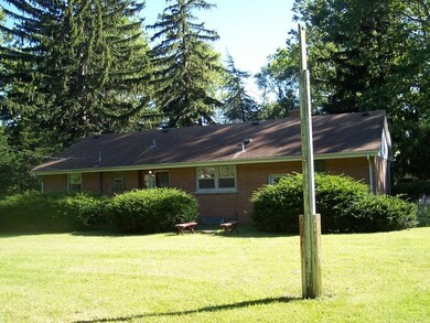 11940 Oceola Dr, Algonquin, IL 60102 - photo 3