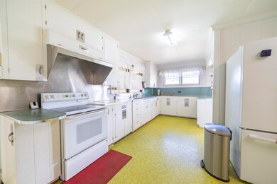 38 Kealaloa Ave, Makawao, HI 96768 - photo 7