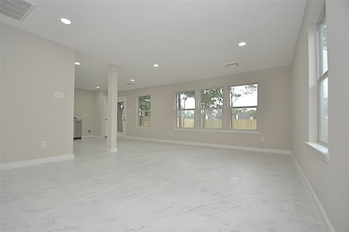 631 Aweigh Dr, Crosby, TX 77532 - photo 2