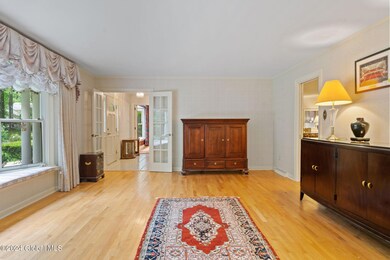 5 Pateman Cir, Albany, NY 12204 - photo 7