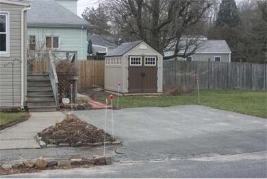 35 Nye Ave, Acushnet, MA 02743 - photo 4